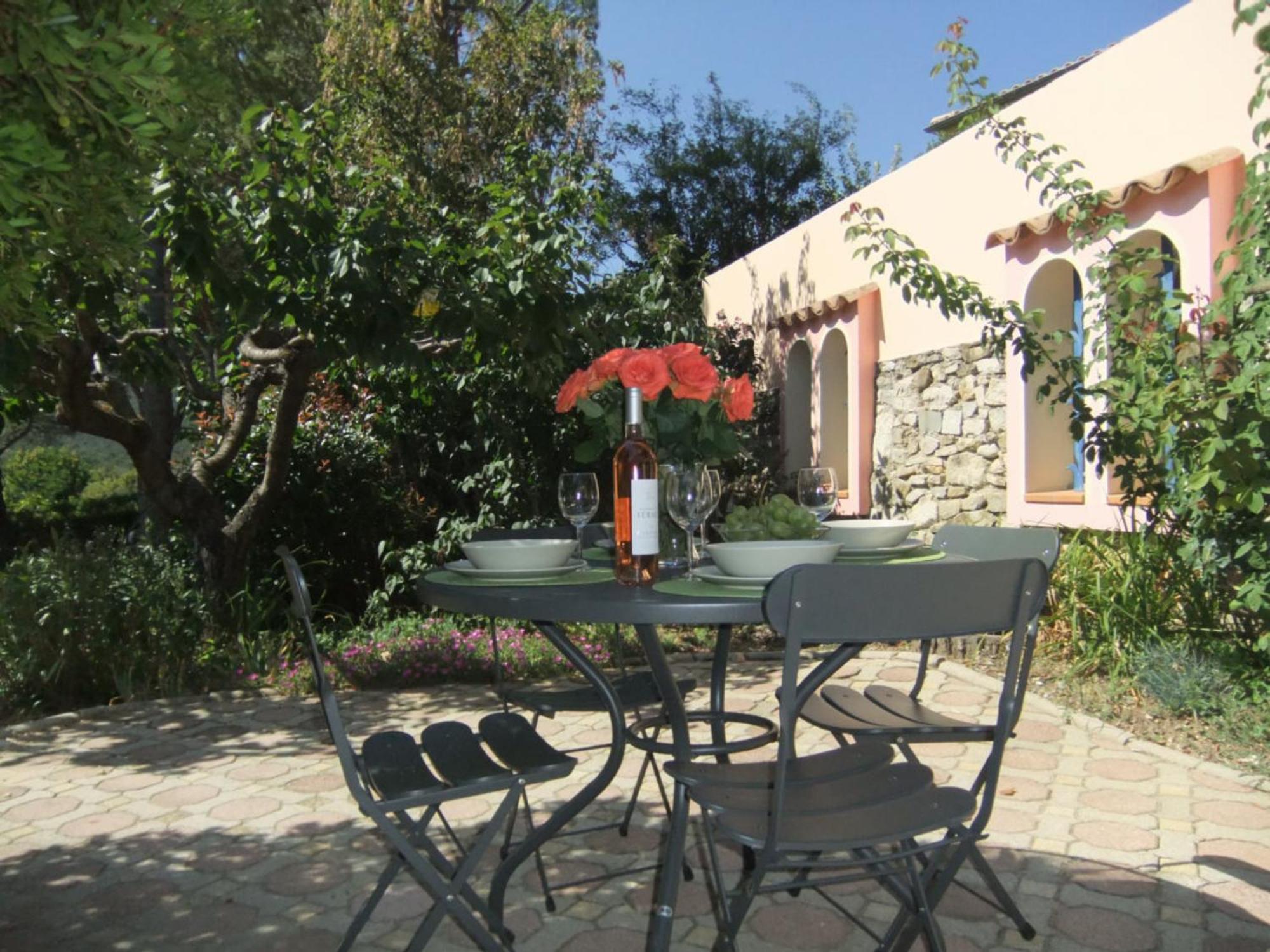 Locations De Vacances Les Flacheres Dieulefit Habitación foto
