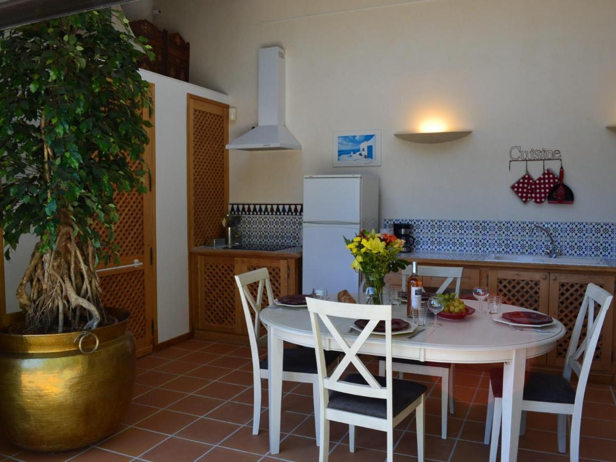 Locations De Vacances Les Flacheres Dieulefit Habitación foto